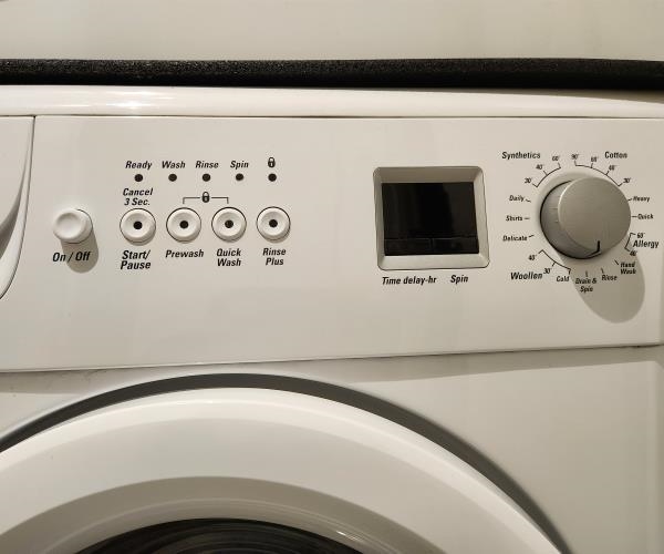 Second-hand Fisher & Paykel 7kg Front Load Washing Machine - Photo 2)