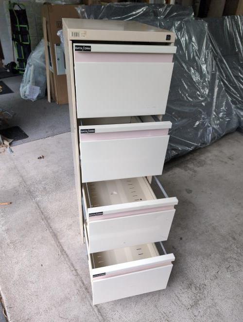 Second-hand 4 Drawer Filing Cabinet - Photo 2)