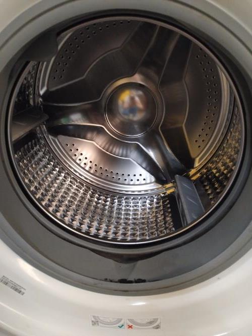 Second-hand Samsung 7.5kg Front Load Washing Machine - Photo 2)