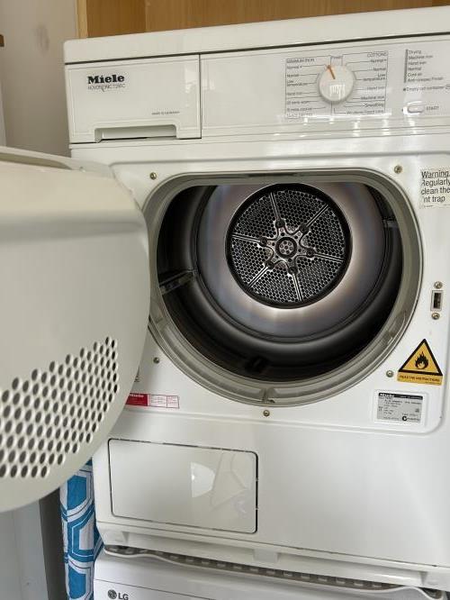 Second-hand Miele 5kg Dryer - Photo 2)