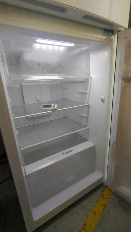 Second-hand Haier 221L Top Mount Fridge - Photo 2)