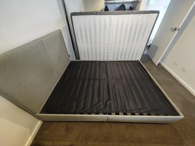 Second-hand Double Bed Frame - Photo 2)