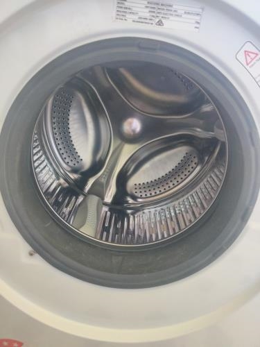 Second-hand Haier 7.5kg Front Load Washing Machine - Photo 2)