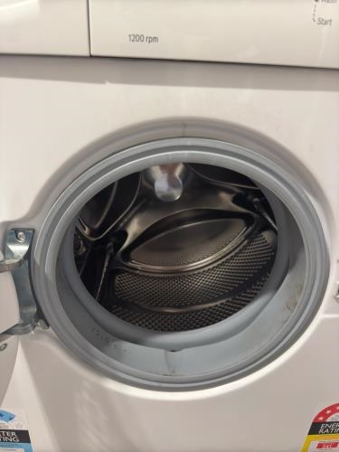 Second-hand Bosch 6.5kg Front Load Washing Machine - Photo 2)