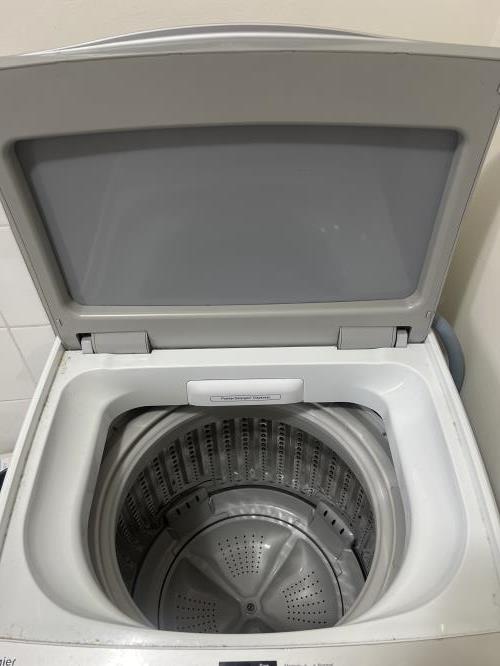 Second-hand Haier 7kg Top Load Washing Machine - Photo 2)