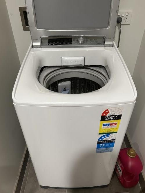 Second-hand Haier 6kg Top Load Washing Machine - Photo 2)