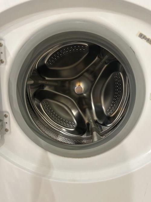 Second-hand Ariston 7kg Front Load Washing Machine - Photo 2)