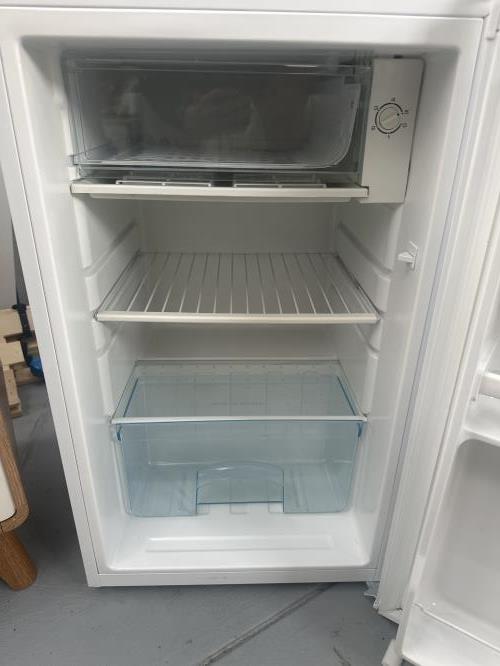 Second-hand Lemair 115L Bar Fridge - Photo 2)