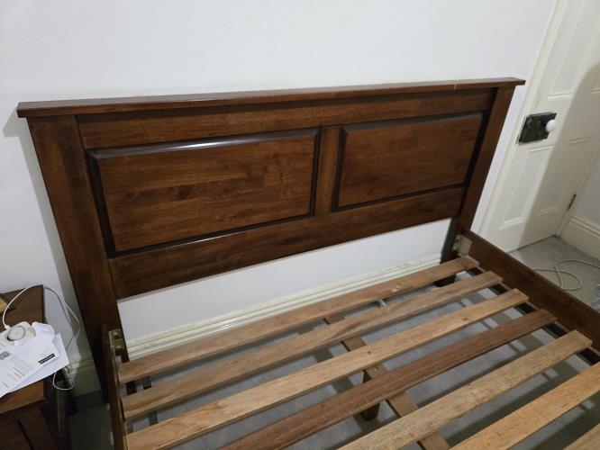 Second-hand Queen Size Bed Frame - Photo 2)