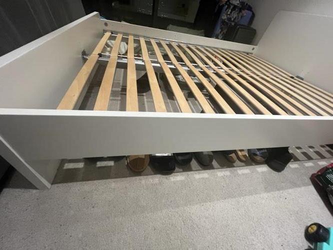 Second-hand IKEA Queen Size Bed Frame - Photo 2)