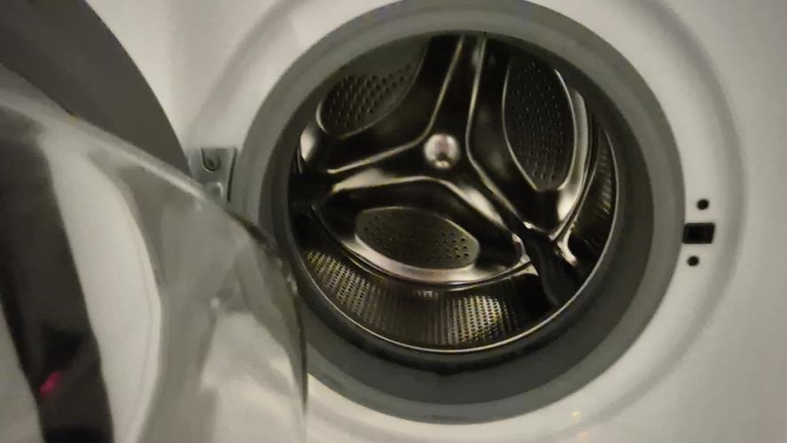 Second-hand Esatto 7.5kg Front Load Washing Machine - Photo 2)