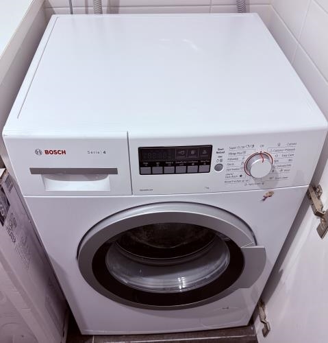 Second-hand Bosch 7kg Front Load Washing Machine - Photo 2)