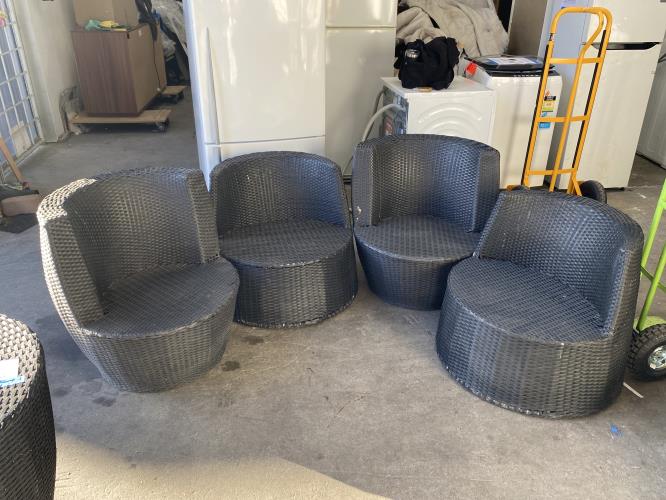 Second-hand Set of 4 Outdoor Chairs - Photo 2)