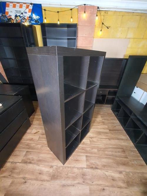 Second-hand IKEA KALLAX Bookshelf - Photo 2)