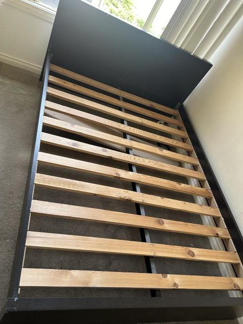 Second-hand Double Bed Frame - Photo 2)