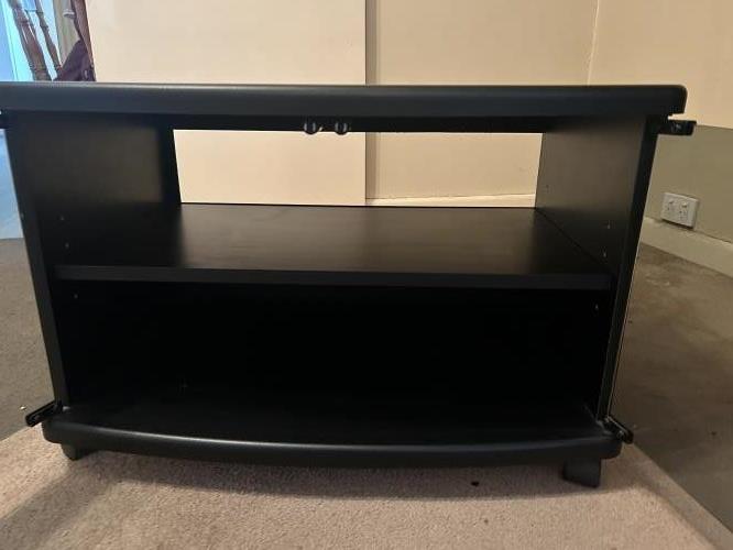 Second-hand TV Stand - Photo 2)