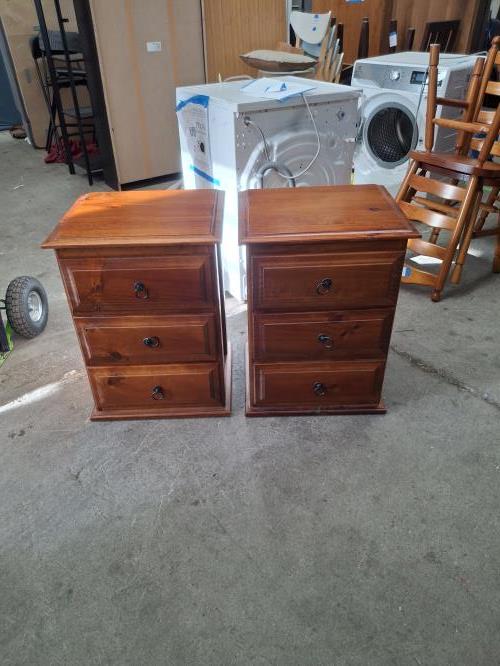 Second-hand Set of 2 Bedside Tables - Photo 2)