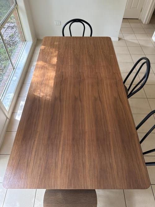 Second-hand Dining Table with 4 Chairs - Photo 2)