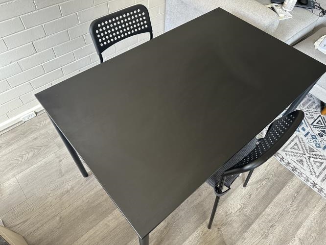 Second-hand IKEA Dining Table with 2 Chairs - Photo 2)