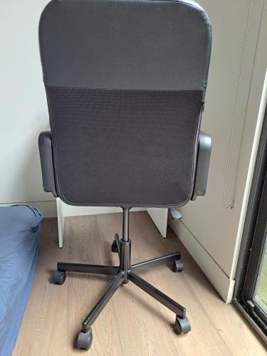 Second-hand IKEA Office Swivel Chair - Photo 2)