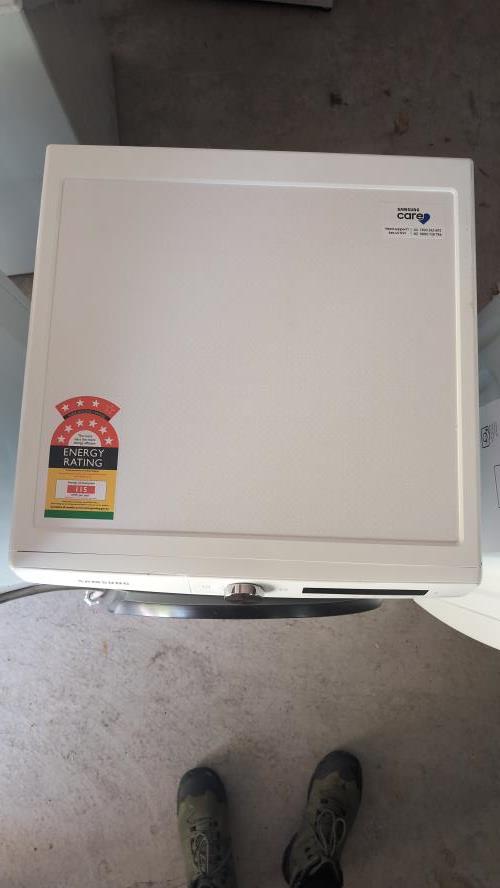 Second-hand Samsung 8kg Dryer - Photo 2)