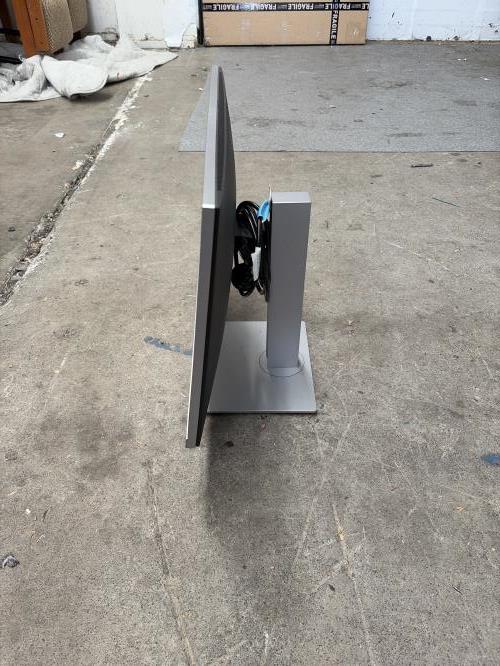 Second-hand HP Computer Monitor - Photo 2)