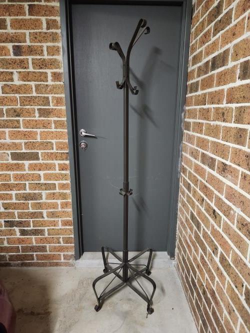 Second-hand Hat / Coat Stand - Photo 2)