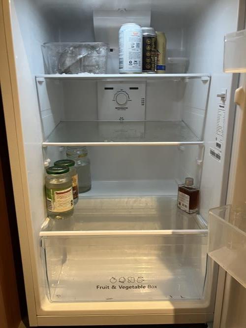 Second-hand Hisense 205L Top Mount Fridge - Photo 2)