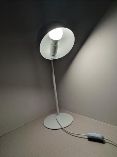 Second-hand Desk Lamp - Photo 2)