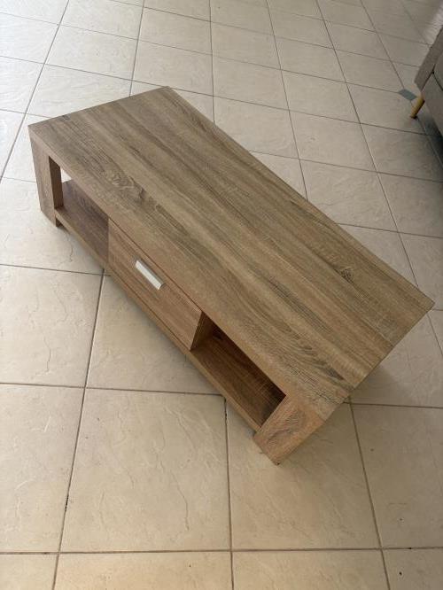 Second-hand Coffee Table - Photo 2)