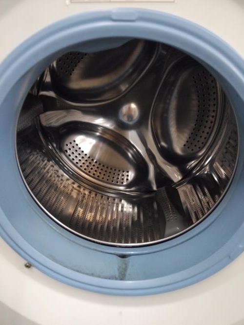 Second-hand Haier 7.5kg Front Load Washing Machine - Photo 2)