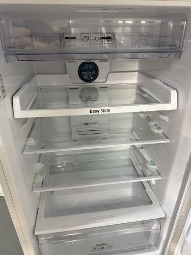 Second-hand Samsung 471L Top Mount Fridge - Photo 2)