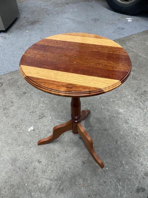 Second-hand Side Table - Photo 2)