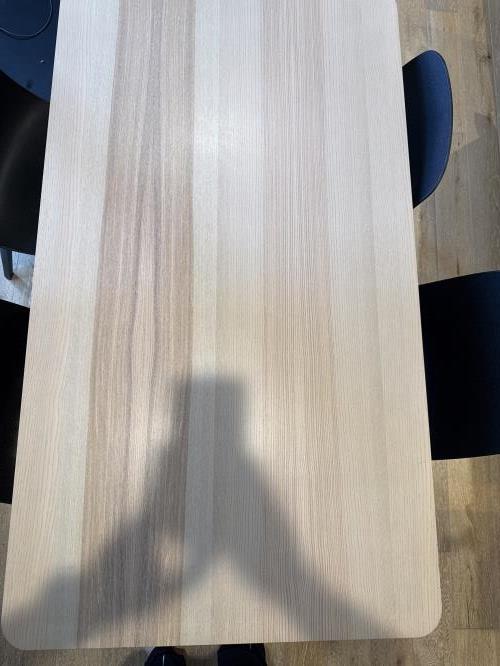 Second-hand IKEA Dining Table with 4 Chairs - Photo 2)