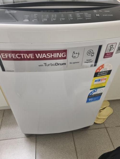 Second-hand LG 6.5kg Top Load Washing Machine - Photo 2)
