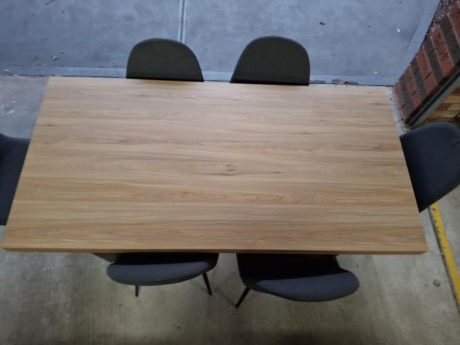 Second-hand Dining Table with 6 Chairs - Photo 2)