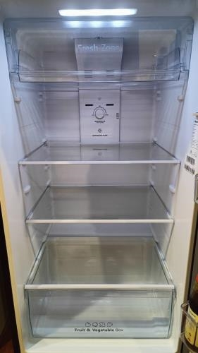 Second-hand Hisense 326L Top Mount Fridge - Photo 2)