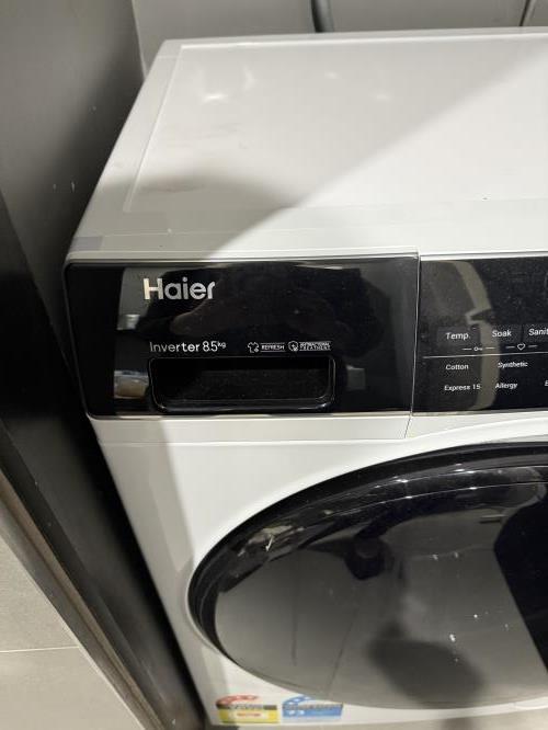 Second-hand Haier 8.5kg Front Load Washing Machine - Photo 2)