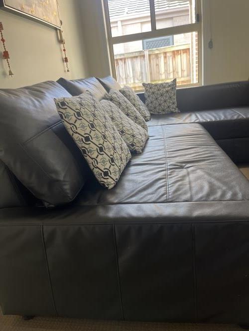 Second-hand IKEA L-Shape Sofa - Photo 2)