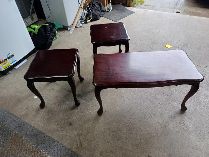 Second-hand Coffee Table with 2 Matching Side Tables - Photo 2)