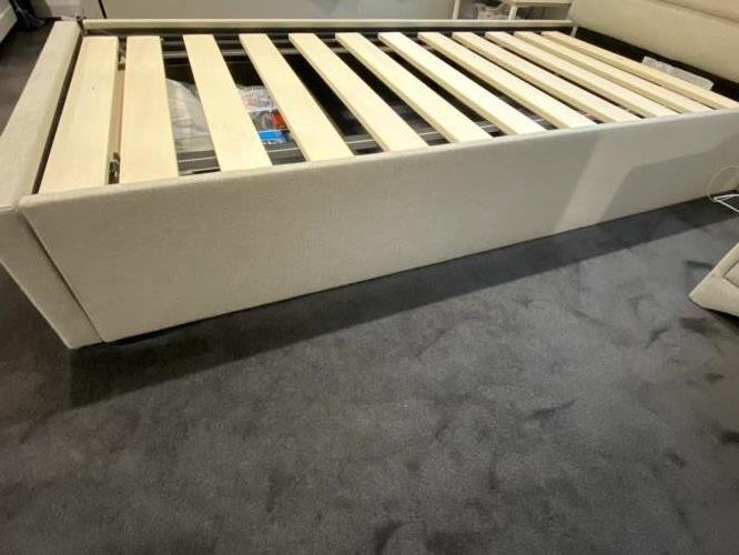 Second-hand Single Bed Frame - Photo 2)