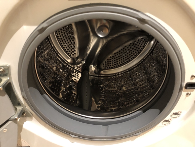 Second-hand LG 7.5kg Front Load Washing Machine - Photo 3)