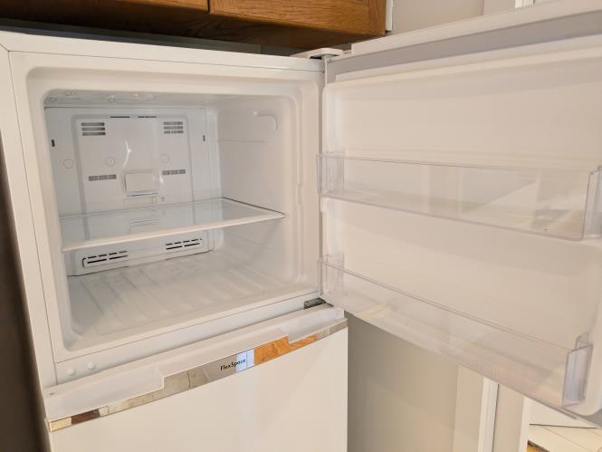 Second-hand Westinghouse 339L Top Mount Fridge - Photo 3)