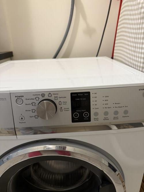 Second-hand Fisher & Paykel 7.5kg Front Load Washing Machine - Photo 3)