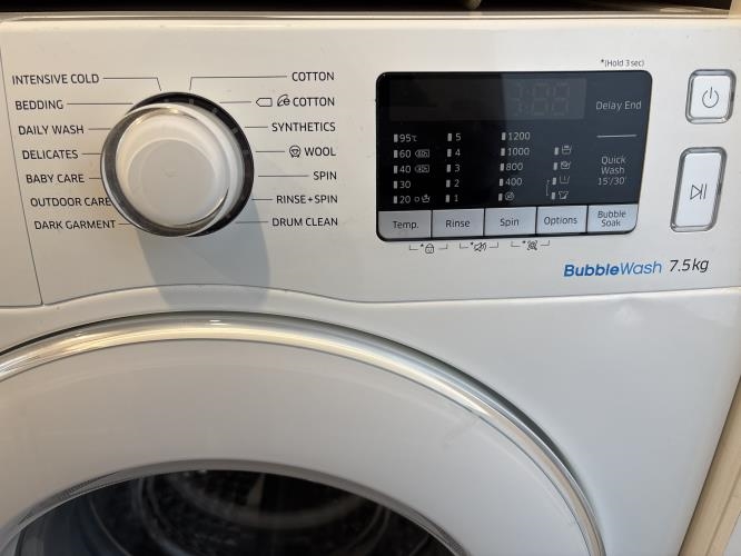 Second-hand Samsung 7.5kg Front Load Washing Machine - Photo 3)