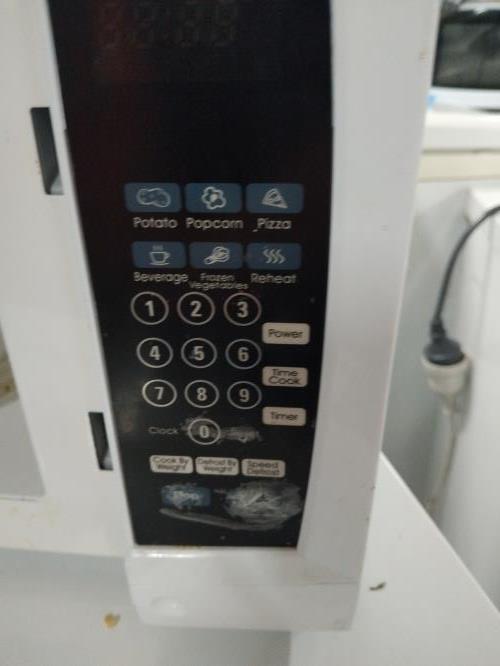 Second-hand Anko Microwave - Photo 3)