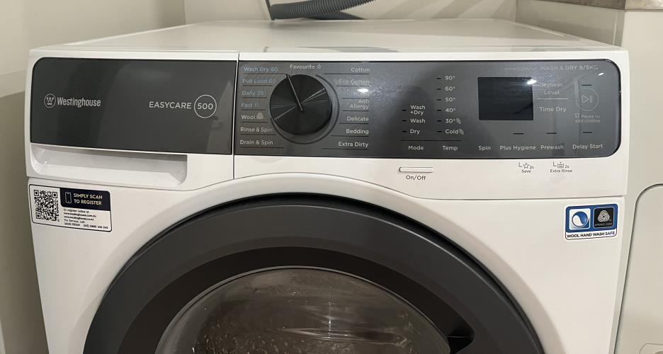 Second-hand Westinghouse 9kg / 5kg Washer-Dryer Combo - Photo 3)