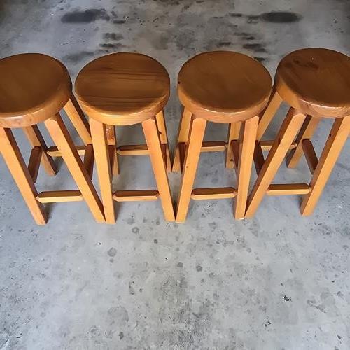 Second-hand Set of 4 Bar Stools - Photo 3)