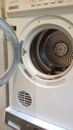 Second-hand Electrolux 5kg Dryer - Photo 3)