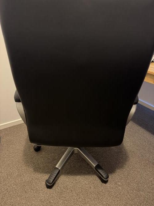 Second-hand Office Swivel Chair - Photo 3)